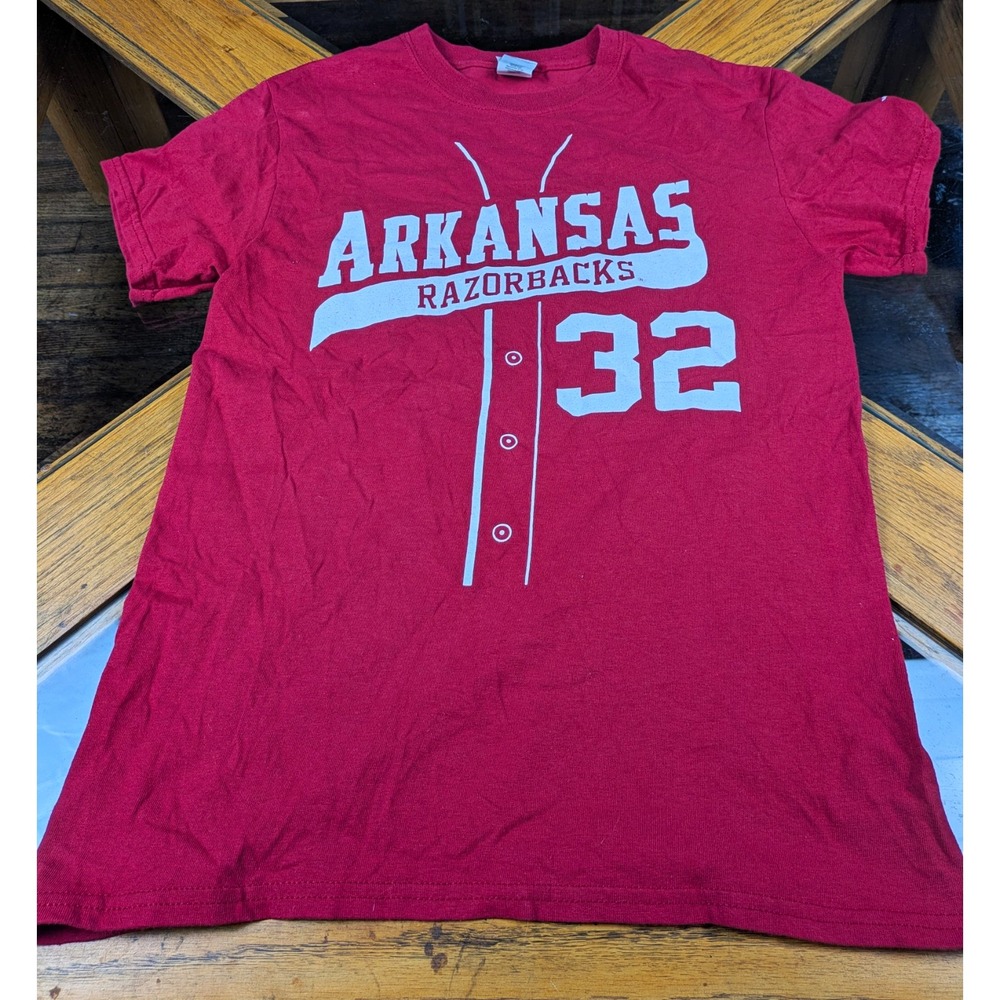 Gildan Red Arkansas Razorbacks #32 Bolsinger Baseball T-Shirt, Size S